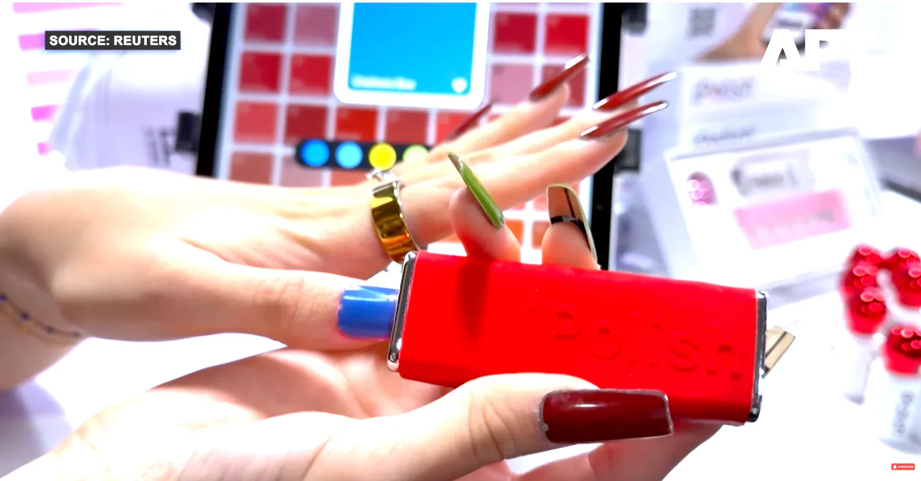 Ipolish Smart nails change color