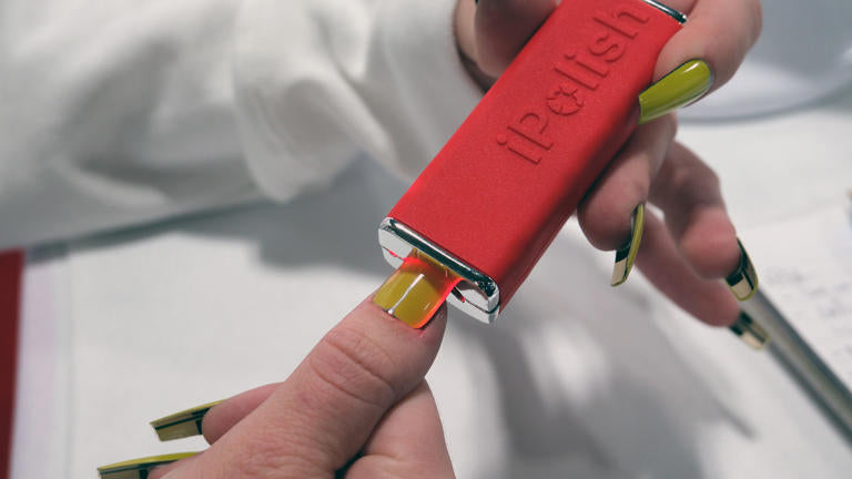 MSN Article - iPolish brings color-changing press-on smart nails to CES